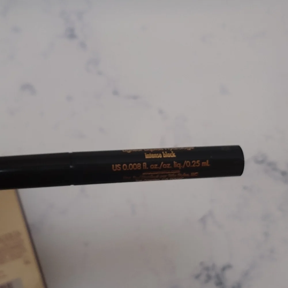 Stila STAY ALL DAY Waterproof Liquid Eye Liner INTENSE BLACK Travel Sz 0.008 OZ